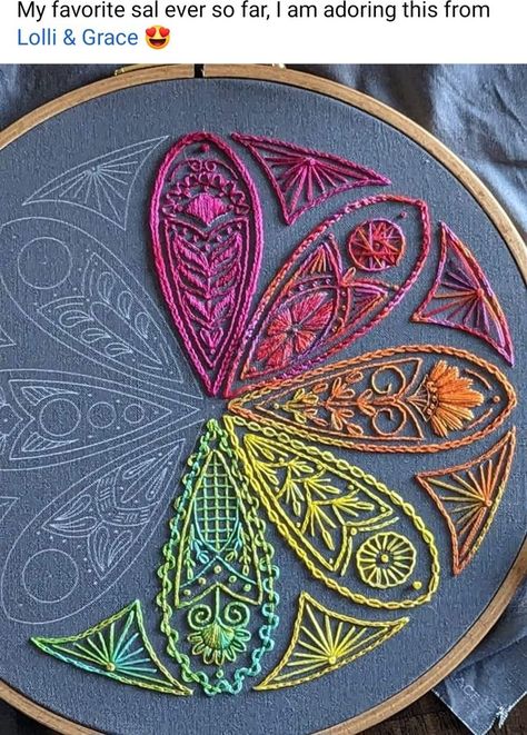 Zenbroidery Ideas, Embroidered Mandalas Embroidery Designs, Floral Motif Design Embroidery, Large Embroidered Flowers, Mandala Embroidery Design, Finished Embroidery Projects, Large Embroidery Patterns, Mandela Embroidery, Embroidery Zentangle