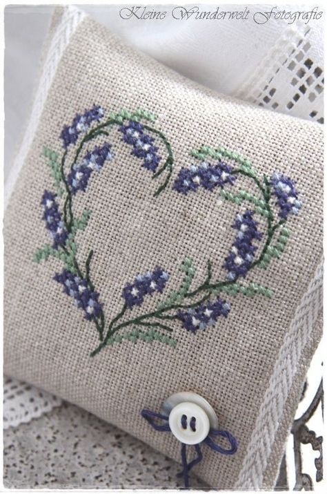 Cross Stitch Patterns Lavender, Cross Stitch Lavender Pattern, Lavender Cross Stitch Pattern, Cross Stitch Lavender, Lavender Cross Stitch, Lavender Heart, Cross Stitch Finishing, Cross Stitch Heart, Lavender Bags