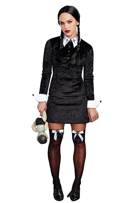 15 Best Brunette Halloween Costumes 2020 - Halloween Costumes for Brunettes Friday Costume, Halloween Costumes For Brunettes, Addams Wednesday, Wednesday Costume, Wednesday Addams Costume, Addams Family Costumes, Gothic Costume, Hallowen Costume, Last Minute Halloween Costumes