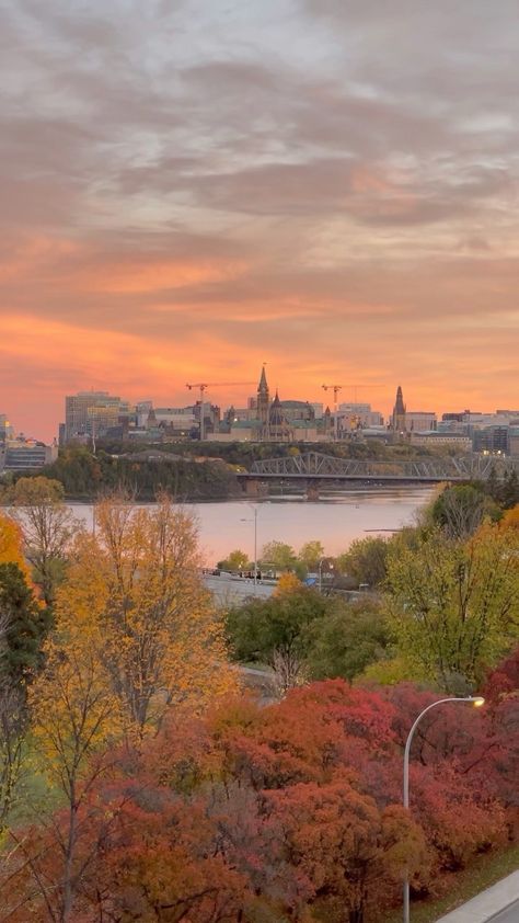 Autumn In Canada Aesthetic, Canada Astethic, Ottawa Aesthetic, Ontario Aesthetic, Canada Vibes, Canada Autumn, Canada Aesthetic, Canada Ottawa, Canada Ontario