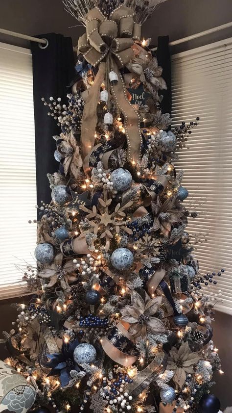 Slate Blue Christmas Tree, Blue Rustic Christmas Tree, Rustic Blue Christmas Tree, Coastal Farmhouse Christmas Tree, Blue Brown Christmas Tree, Navy Christmas Tree Decorations, Blue And Brown Christmas Tree, 2022 Christmas Tree Trends, Christmas Tree 2022 Trends Color