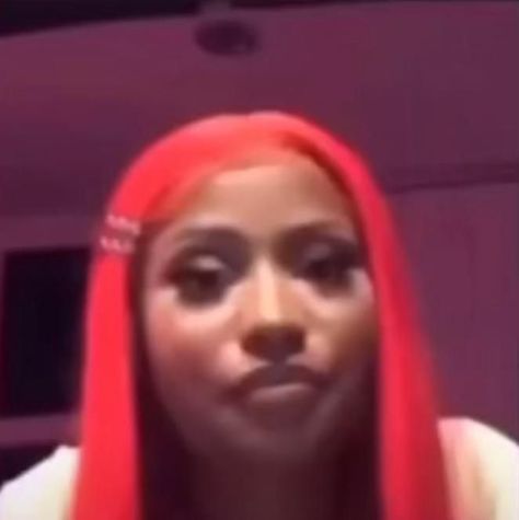 Funny Videos Of Nicki Minaj, Funny Video Clips Nicki Minaj, Nicki Minaj Funny Memes, Funny Laugh Videos, Laughing Reaction Vids, Funny Reaction Videos Faces, Laughing Reaction Video, Reaction Laugh, Nicki Minaj Laughing