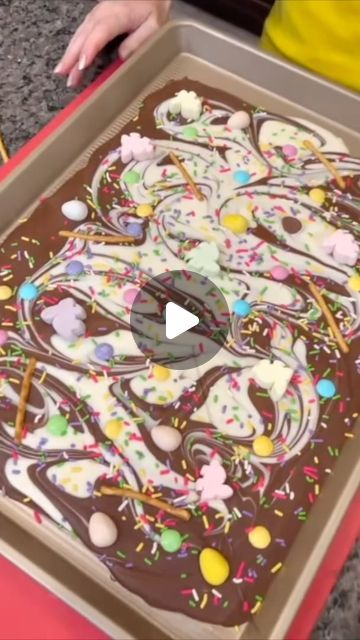 Mistie Knight on Instagram: "Easy Easter Candy Bark! 🐣 

#easter #chocolate #candy #easyrecipeideas #snacks #recipeoftheday #eastertreats" Candy Bark, Easter Candy, Easter Chocolate, Easy Easter, Easter Treats, Chocolate Candy, Recipe Of The Day, Easy Meals, Easter