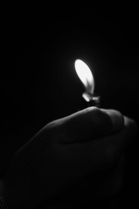 Hand Holding Candle, Hand Photography Black And White, Candle Light Photography, Holding Candle, Hand Photography, New Images, Black White Photography, Best Black, Light Black