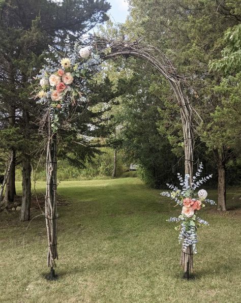 Twig Arbor Diy Branches, Rustic Archway Wedding, Wedding Arch With Vines, Stick Wedding Arch, Willow Arch Wedding, Wedding Arbour Alternative, Simple Woodland Wedding, Non Traditional Wedding Arch, Cheap Diy Wedding Arch