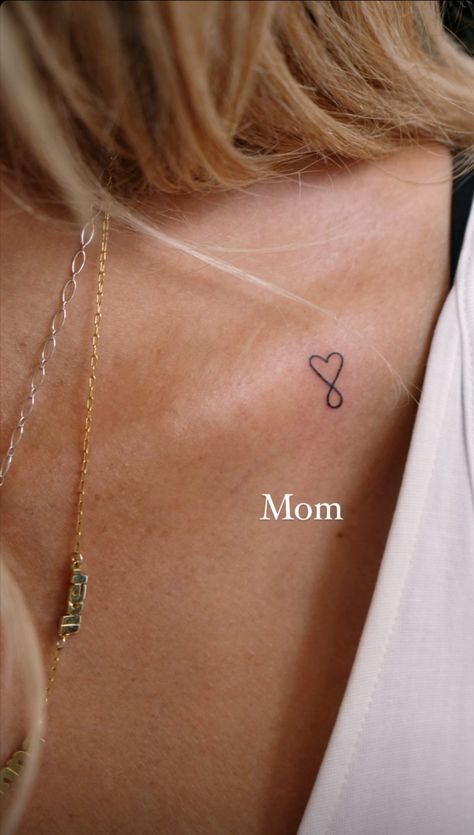 Tattoo Outfit, Mom Daughter Tattoos, Cute Matching Tattoos, Matching Friend Tattoos, Tiny Heart Tattoos, Ear Tattoo Ideas, Hand Tattoos For Girls, Ear Tattoos, Small Forearm Tattoos