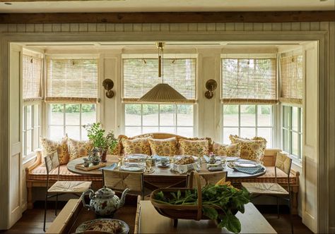 Virginia Tupker, Camilla Frances, Gil Schafer, Copper Beech, 8 December, Magazine Editor, Vogue Living, Kitchen Nook, Dining Nook