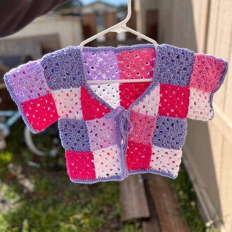 Alyssa on Instagram: “✨Patchwork Cardi✨ 🫶🏻 💖🤍💜 🫶🏻” Crochet Granny Square Patchwork Cardigan, Granny Square Patchwork, Tie Crochet, Square Patchwork, Crochet Photo Props, Spring And Summer Outfits, Crochet Cardigans, Crochet Patterns Free Beginner, Pinterest Diy Crafts