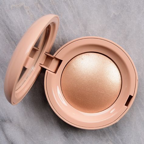 Positive Light Silky Touch Highlighter, Highlighter For Dark Skin, Highlighter Swatches, Rare Beauty By Selena Gomez, Makeup Is Life, Liquid Highlighter, Powder Highlighter, Rare Beauty, Warm Undertone