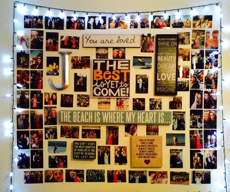 Make a memory wall ✔️ Memory Wall Bedroom, Sticky Notes Ideas Wall Bedroom, Memory Wall Ideas, Memories Board, Memories Ideas, Picture Wall Bedroom, Hostel Room, Old Office, Memory Wall