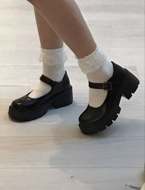 Marry Jane, Mother Clothing, Pretty Shoes Sneakers, Chunky Loafers, Classy Shoes, Mary Jane Shoes Womens, Socks And Heels, Girly Shoes, Aesthetic Shoes