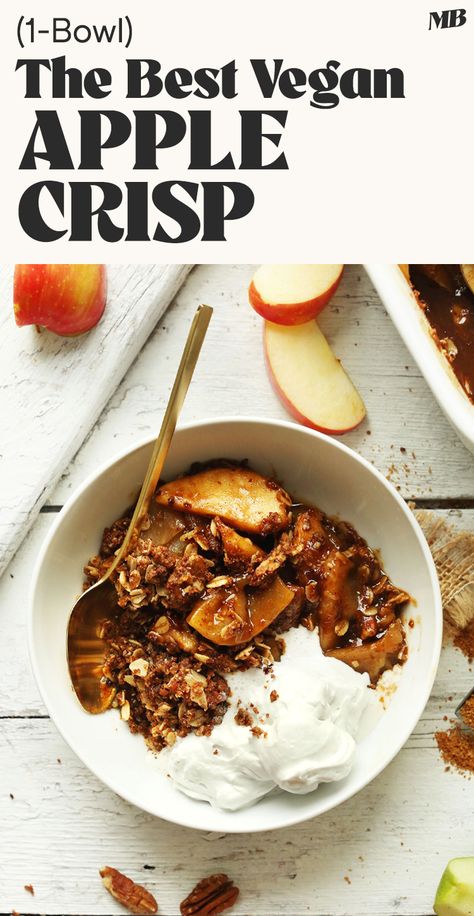 The best vegan apple crisp, naturally sweetened and made in 1 bowl! Tender, caramelized apples under a crispy pecan-oat topping. Fall dessert perfection. Vegan Crisp, Vegan Apple Crisp, Vegan Tarts, Healthy Apple Crisp, Caramelized Apples, Best Apple Crisp, Caramelised Apples, Plant Based Desserts, Vegan Apple