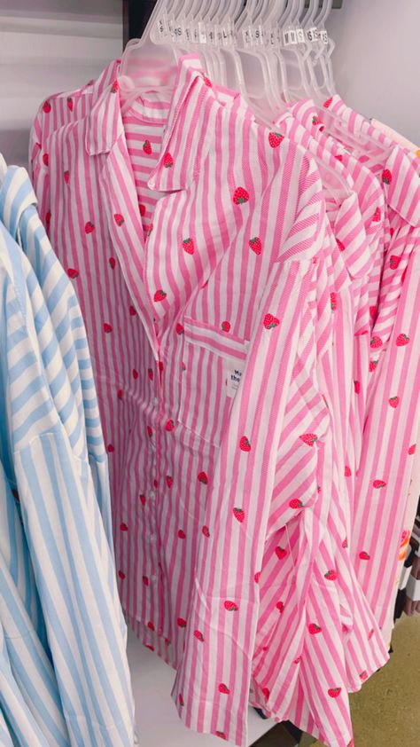 Old navy pajamas new Atheistic Outfits, Strawberry Pjs, Strawberry Pijama, Casual Sleepwear With Strawberry Print For Pajama Party, Pink Cotton Sets With Strawberry Print, Sleepwear Aesthetic, Cute Strawberry Print Sleepwear For Lounging, Women Sleepwear, Iqra Aziz