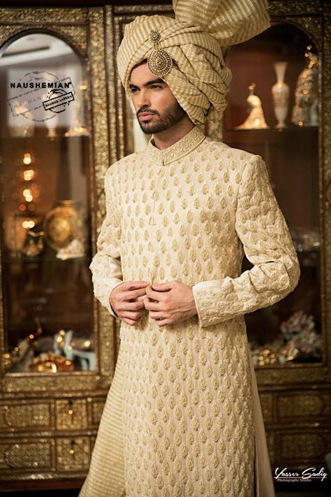 Nauman Arfeen Groom Wedding Sherwani Collection 2015-2016 (14) Groom Wedding Sherwani, Indian Groom Dress, Groom Sherwani, Mens Indian Wear, Sherwani For Men Wedding, Groom Dress Men, Indian Groom Wear, Wedding Dresses Men Indian, Sherwani Groom