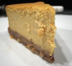 Cheesecake Factory Pumpkin Cheesecake, Pumpkin Spice Cheesecake, The Cheesecake Factory, Pumpkin Cheesecake Recipes, Thanksgiving Treats, Cheesecake Factory, Köstliche Desserts, Cheesecake Recipe, Pumpkin Cheesecake