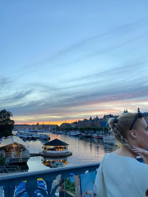 Stockholm Picture Ideas, Stockholm In Summer, Sweden Lifestyle, Stockholm Sweden Aesthetic, Sweden Life, Stockholm Lifestyle, Sweden Holiday, Stockholm Spring, Stockholm Winter