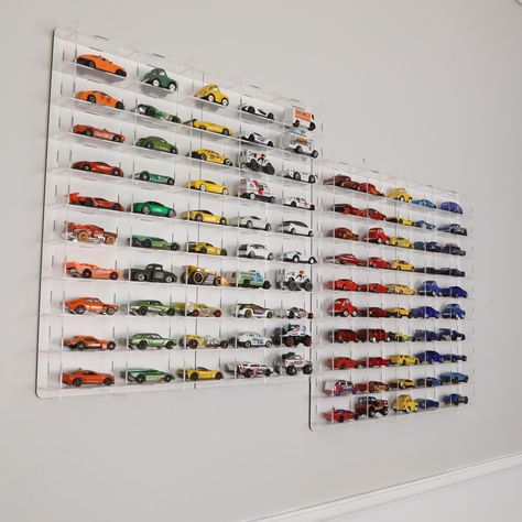 🔥 Highlight Your Hot Wheels Collections! 🔥 How about the perfect showcase to display and protect your Hot Wheels collection? This specially designed showcase offers the ideal solution for a great display of your collection. It's time to showcase your Hot Wheels collection. Protect it, display it and win everyone's admiration with this amazing showcase. Step forward and own this unique display case! For the collector, this showcase is the perfect option to display and protect your collection. Consists of 50x2 Sets. You can display 100 vehicles with this eye-catching showcase   🌟 Aesthetic Design: Modern and stylish design highlights every piece of your collection. 📏 Different Shelf Options: Adjustable shelves offer flexibility to display different sized tools from your collection. 🏆 Pr Boys Car Themed Bedroom, Plexiglass Shelf, Hot Wheels Storage Display, Cars Nursery, Car Themed Rooms, Hot Wheels Wall, Hot Wheels Display Case, Hot Wheels Storage, Car Themed Bedrooms