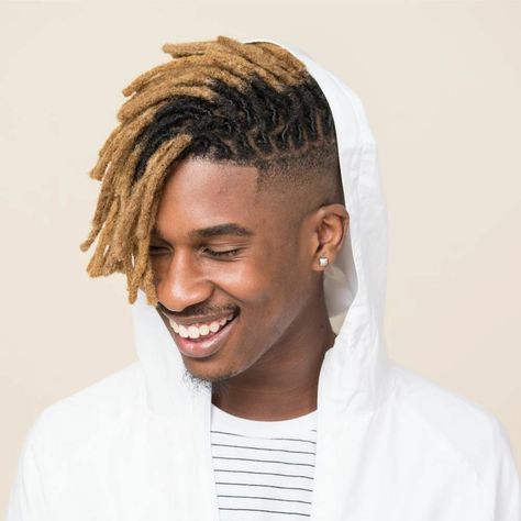 Men Dreads Styles Black Man Medium, Dread Extensions Men, Male Dreadlock Hairstyles, Male Hairstyle, Mens Twists Hairstyles, Hair Twists Black, Dread Hairstyles For Men, Dreadlock Hairstyles For Men, Loc Extensions