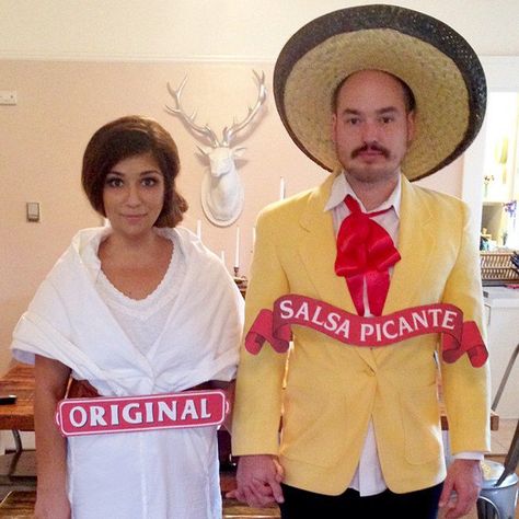 Hot Sauce Costume, Last Minute Couples Costumes, Couples Costumes Creative, Happy Halloweenie, Best Celebrity Halloween Costumes, The Best Halloween Costumes, Best Halloween Costumes, Cute Couple Halloween Costumes