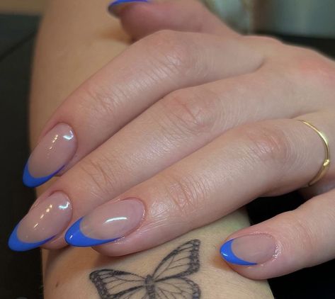 Periwinkle French Tip Nails Almond, Dark Blue Nails Tips, Nails For Blue Prom Dress, Blue Tip Nails Almond, Blue Tip Almond Nails, Dark Blue Tip Nails, Dark Blue French Tip Nails Almond, Blue Tip French Nails, Almond Blue French Tip Nails