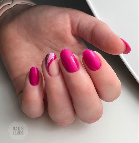 Magenta Nails With Design, Swirl Gel Nails, French Manicure Acrylic Nails, Magenta Nails, Subtle Nail Art, Bright Nail Art, Brown Acrylic Nails, Coral Nails, Nail Effects