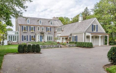 Shingle colonial style lake house with breathtaking details in Minnesota Colonial House Exterior Kerala, House Exterior Kerala, Traditional Colonial House Exterior, Black Brick House Exterior, British Colonial House, Colonial House Exterior, White Colonial, Colonial House Exteriors, Brick Pathway