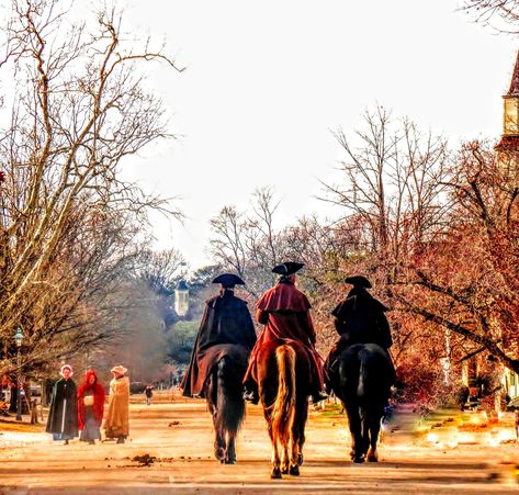 Colonial Aesthetic American, American Revolution Aesthetic, Hamilton Au, Revolution Aesthetic, Colonial Aesthetic, Midwest Gothic, History Aesthetic, Russian Royalty, Virginia Vacation