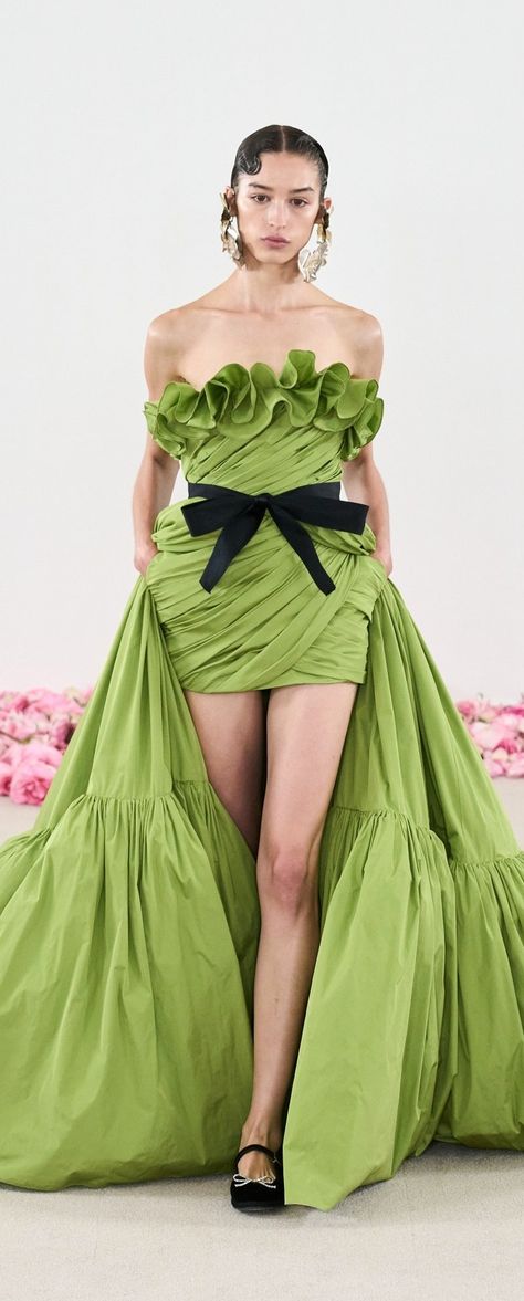 Giambattista Valli Fall 2023 Haute Couture Aesthetic Style, Olivia Palermo, Giambattista Valli, Fall 2023, Palermo, Aesthetic Fashion, Couture, Haute Couture