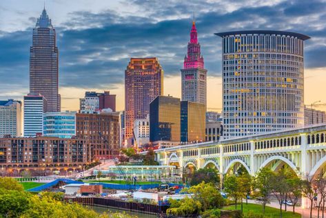 23 Best Things to Do in Cleveland, Ohio in 2024 - The Planet D Cleveland Skyline, Downtown Cleveland, Twilight Photos, Investing Tips, Breathtaking Places, Ohio Usa, Market Trends, Cleveland Ohio, City Skyline