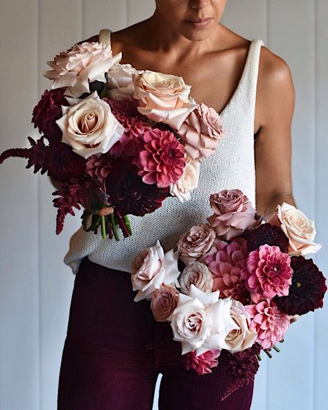 Moody Wedding Flowers, Pink And Burgundy Wedding, She's A Wildflower, Dark Wedding Theme, Burgundy And Blush Wedding, Winter Bridesmaids, Glass Of Red Wine, Bohemian Wedding Decorations, Romantic Bouquet