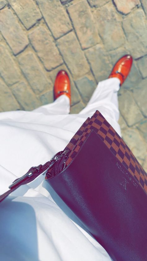 Desi Kurta Pjama.. LV Bag, Ig stories, snapchat. Traditional Dressing. Punjab Haryana Traditional Dressing, Ig Stories, Lv Bag, Ig Story, Desi, Snapchat, Louis Vuitton