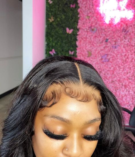 Body Wave Styles, Fluffy Baby Hairs, Frontal Wig Hairstyles, Classy Hairstyles, Edges Hair, Baby Hairs, Hair Laid, Business Hairstyles, Baddie Hairstyles