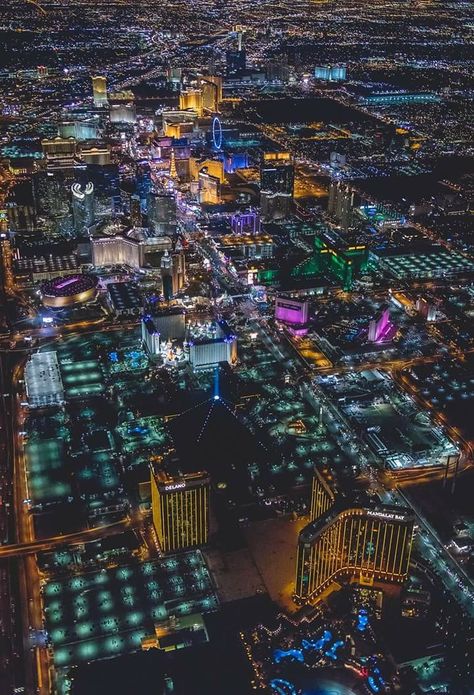 Los Vagas, Aesthetic Las Vegas, Las Vegas View, Las Vegas Skyline, Old Las Vegas, Vegas Skyline, America City, Old Vegas, Las Vegas Vacation