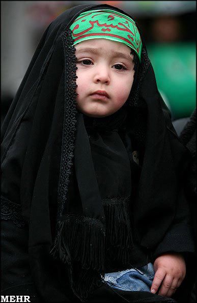 Matam E Hussain, Arbaeen Walk Photography, Muslim Images, Ronaldo Cr7, Karbala Photography, Hijab Cartoon, Muslim Fashion Hijab, Muslimah Aesthetic, Beautiful Muslim Women