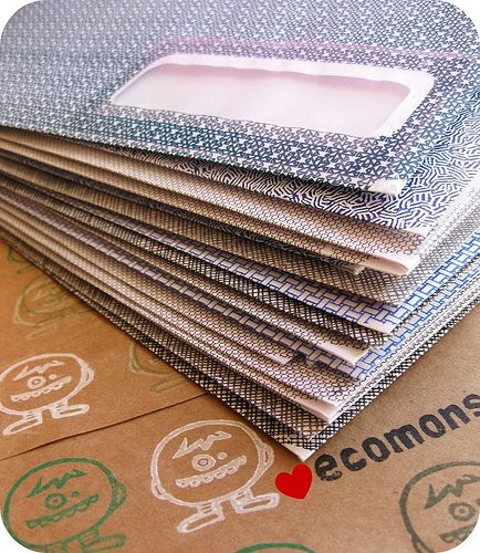 Snail Mail Art, Security Envelopes, Envelope Book, Mail Art Envelopes, Craft Templates, Mail Ideas, Art Biz, Heart Paper, Journal Books