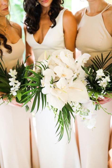 Island Wedding Bouquet, Key West Wedding Flowers, Florida Wedding Bouquet, Boho Beach Bouquet, Wedding Florals Tropical, Palm Wedding Bouquet, Beachy Wedding Flowers, Simple Beach Wedding Bouquet, Mexico Wedding Flowers