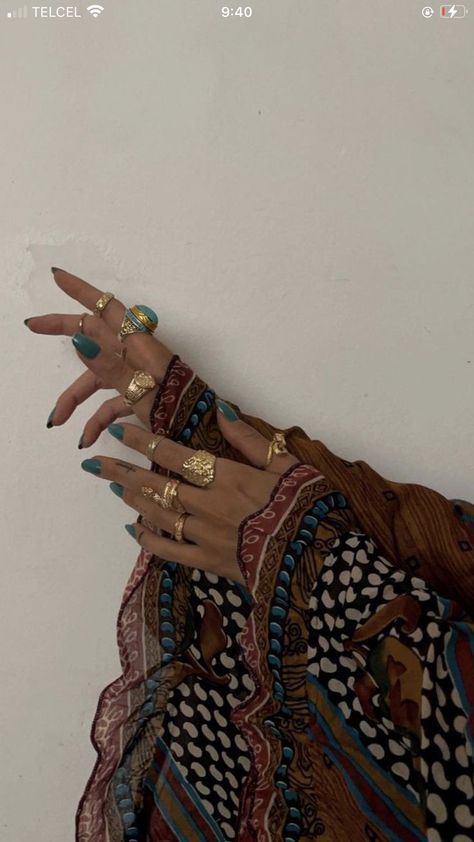 Isabelle Core, Daniella Jones, Turquoise Nails, Golden Triangle, Dope Jewelry, Big Rings, Jewelry Lookbook, Moda Vintage, New Energy