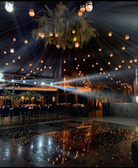 Night Wedding Reception Indoor, Night Wedding Indoor, Starry Night Reception Decor, Black Debut Theme, Formal Dance Decorations, Starry Night Wedding Decor, Black Themed Wedding Receptions, Wedding Venues Night, Prom Venue Decoration