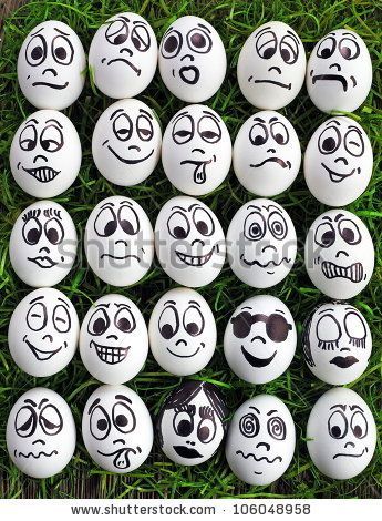 Funny Faces To Draw On Eggs: Julkransar Diy, Diy – Velikonoce, Funny Eggs, Painted Rocks Diy, Rock Painting Ideas Easy, Rock Painting Patterns, Egg Painting, Egg Art, Rock Painting Designs