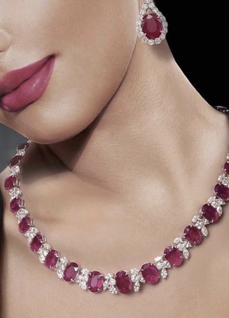 Ruby Necklace Designs, Chains Women, Ruby Jewellery, Ruby And Diamond Necklace, Real Diamond Necklace, Neck Pieces Jewelry, Gold Bangles For Women, Fancy Jewelry Necklace, Diamond Necklace Designs