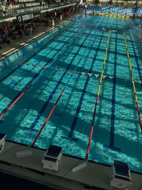 Swim Sport Aesthetic, Swimming Competition Aesthetic, Swimming Sport Aesthetic, Competitive Swimming Aesthetic, Swimming Aesthetic Sport, Triathlon Aesthetic, Swimming Wallpaper, Swimmer Aesthetic, Swimming Pool Aesthetic