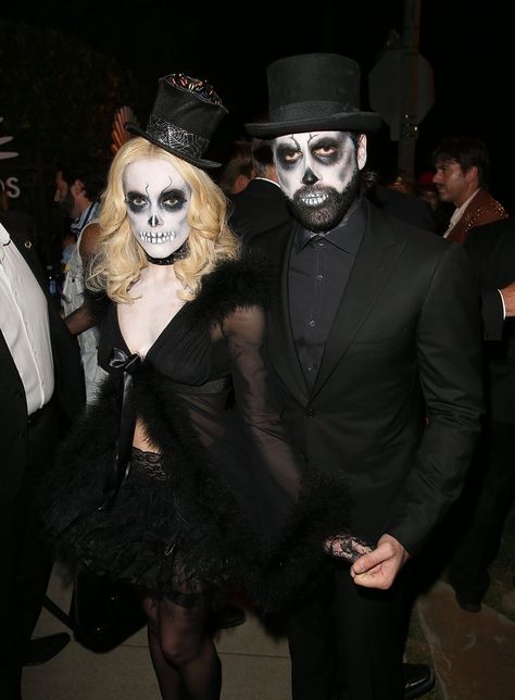 Skeletons (2015) Day Of The Dead Makeup Men Beard, Day Of The Dead Makeup Men, Halloween Makeup Men Beard, Skeleton Costume Diy, Halloween Beard, Harry Hamlin, Peta Murgatroyd, Halloweenský Makeup, Maksim Chmerkovskiy