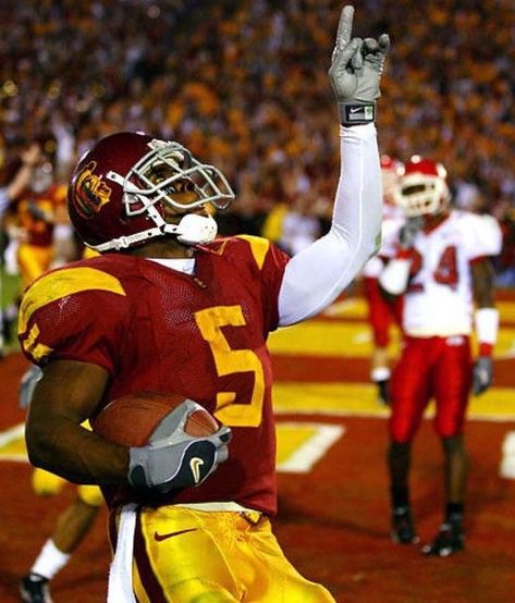 Collage Football, Usc Trojans Football, Trojans Football, Usc Football, Football Pics, Hypebeast Wallpaper, College Football Teams, Usc Trojans, Big Night