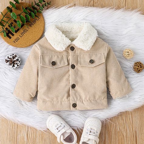 Outwear Outfit, Style Anglais, Baby Coat, Girls Outerwear, Winter Outerwear, Baby Jacket, Bandana Bib, Outwear Jackets