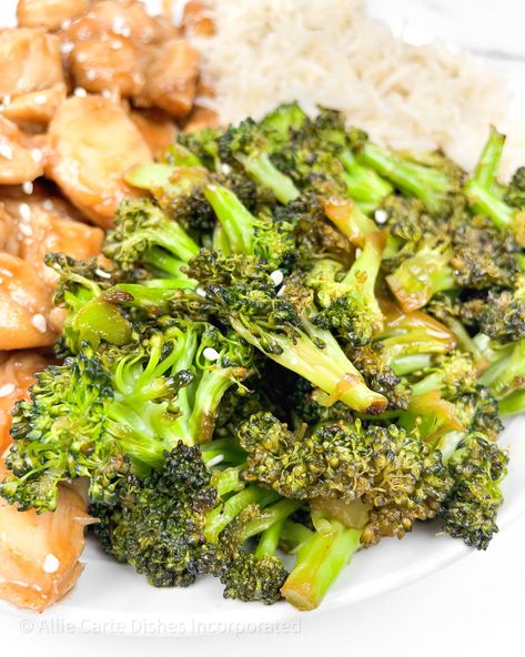 Teriyaki Broccoli - Allie Carte Dishes Teriyaki Broccoli Recipe, Teriyaki Broccoli, Calorie Free Foods, Gluten Free Stir Fry, Yummy Vegetables, Weigh Watchers, Ww Freestyle, Takeout Food, Vegetable Side