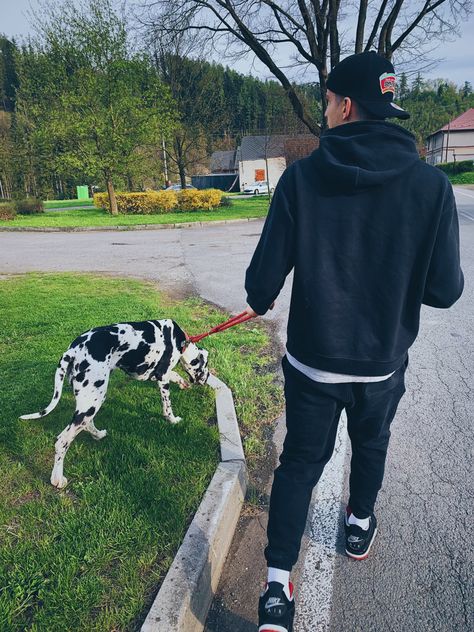 Air Jordan trousers and hoodie with Air Jordan 4 bred and our great dane. Cloudy wheather and walk trough our village. Jordan 4 Bred Outfits Men, Jordan 4 Bred Outfits, Bred Outfits, Eli Core, Air Jordan 4 Outfit, Air Jordan 4 Bred, Jordan 4 Outfit, Jordan 4 Bred, Cap Outfit