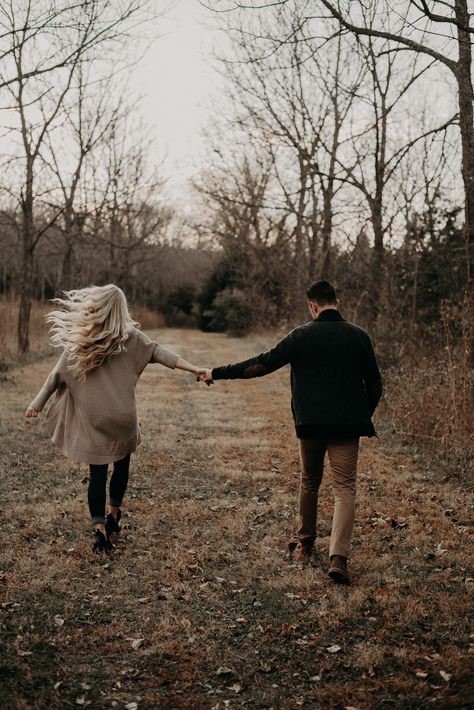 Forest Bridge, Outdoor Bridges, Christian Couples, Engagement Pictures Poses, Pictures Poses, Bamboo Forest, Family Picture, Couple Photoshoot, Photo Tree