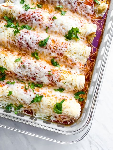 Macro Friendly Breakfast Enchiladas — Kale Kouture Kale Kouture, Macro Friendly Breakfast, Salsa Verde Recipe, Breakfast Enchiladas, Cinnamon Roll Bake, My To Do List, Breakfast Prep, Cheese Sauce Recipe, Macro Friendly Recipes