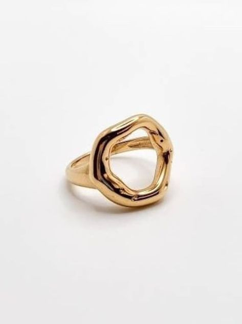 Circle represents the notions of totality, wholeness and original perfection. This irregular circle ring is great fashion jewelry. It is unisex. Very easy to style and can be very edgy. Women ring. Great gift for women. Comes in different sizes. Stackable chunky ring. Wedding inspiration ring. Statement ring for fashionistas. Trend setter. The gift idea for birthday gift or for teacher gift. Gift for her. Shipping is free for all orders. Comes in a ready to gift packaging. 18k gold plated, stain