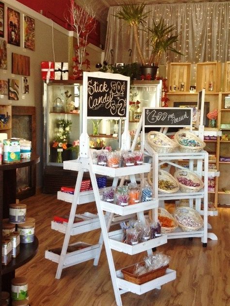 1950s Candy, Candy Store Design, Candy Store Display, Coffee Booth, Pet Store Ideas, Candy Room, American Candy, Candy Car, Dog Grooming Shop